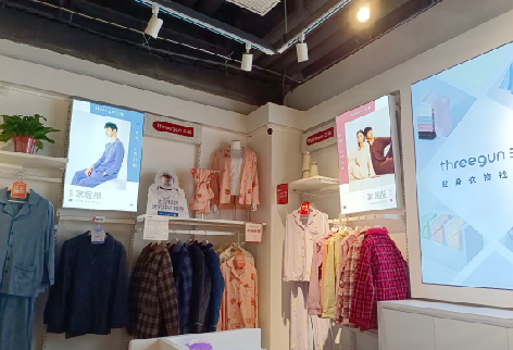 丘北怎么才能设计出让人过目不忘的广告灯箱？